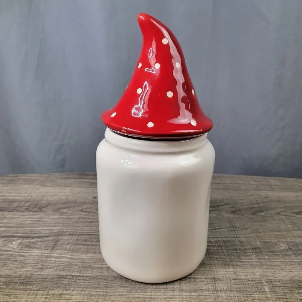 Rae Dunn Artisan Collection‎ Gnome Sweet Gnome Canister